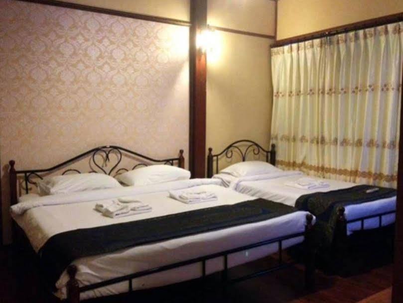 The Old Chiangkhan Boutique Hotel Чанг Кан Екстериор снимка